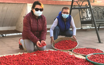 अन्जु शर्मा (दायाँ) र हिमा राई शर्मा।